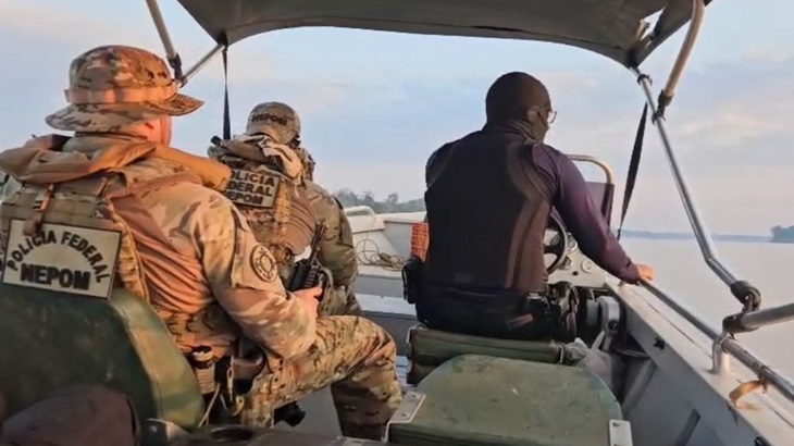 PC_A&ccedil;&atilde;o Rio Madeira_02.jpg