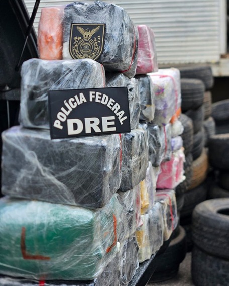 PRF_Droga_Caminhão364_01.jpg